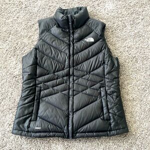 The North Face Women’s Puffer Vest Sz Large Black